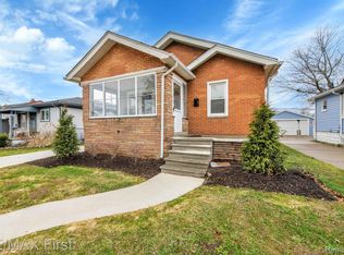 605 E Woodruff Ave, Hazel Park, MI