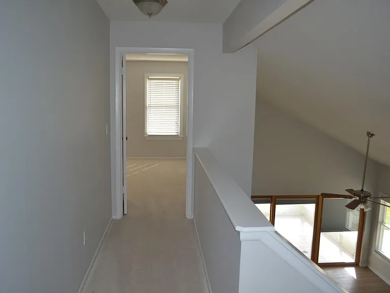 489 Amethyst Way — Photo 21