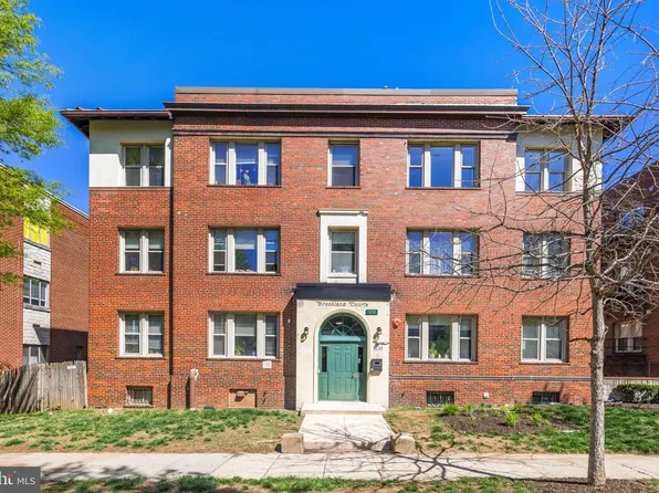 1210 Perry St NE APT 201, Washington, DC 20017