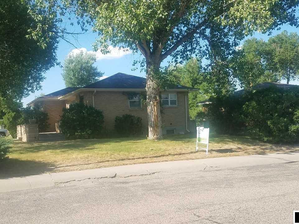 2nd image of 931 Bon Ave