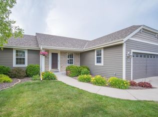 N174W20105 Creekside Dr, Jackson, WI 53037