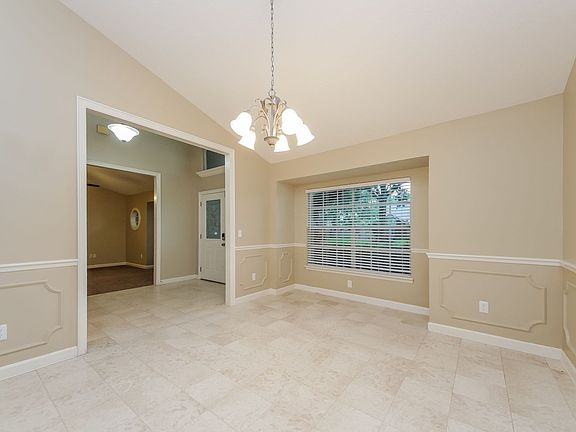 5th image of 4900 Winwood Way