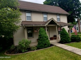 3142 Rauchtown Rd, Jersey Shore, PA 17740