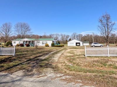 875 Brown Rd, Paris, TN, 38242