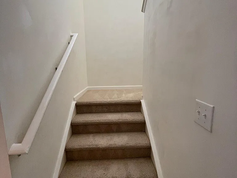 3654 Creekside Dr — Photo 9