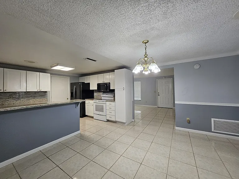 3505 Breezewood Dr — Photo 13