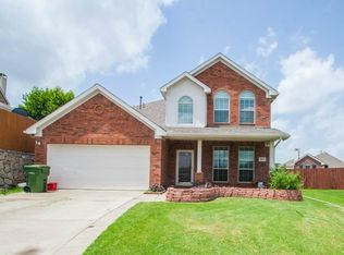 3917 Three Oaks Dr, Garland, TX 75040