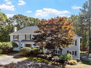 9 Garland Rd, Lincoln, MA 01773
