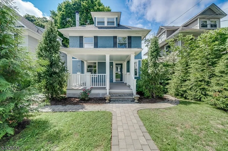 22 Shadyside Ave