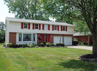 118 Wiltshire Rd, Williamsville, NY 14221