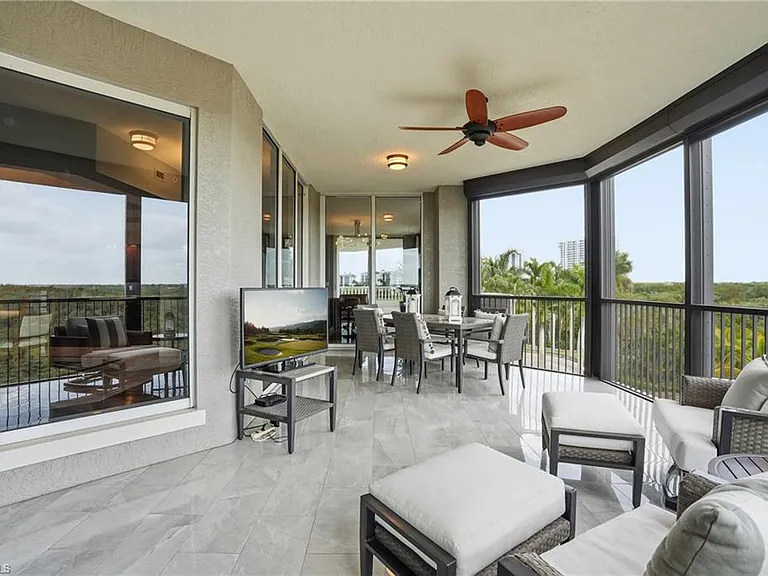 5051 Pelican Colony Blvd #301 — Photo 39