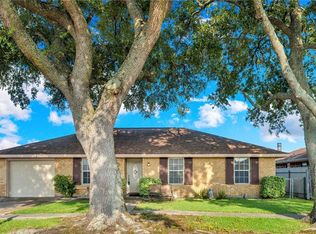 3916 Briant Dr, Marrero, LA 70072