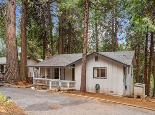 5240 Gilmore Rd, Pollock Pines, CA 95726