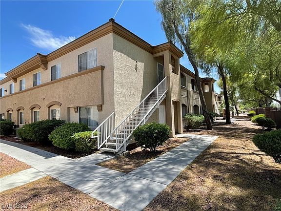 3rd image of 3400 Cabana Dr Unit 1119