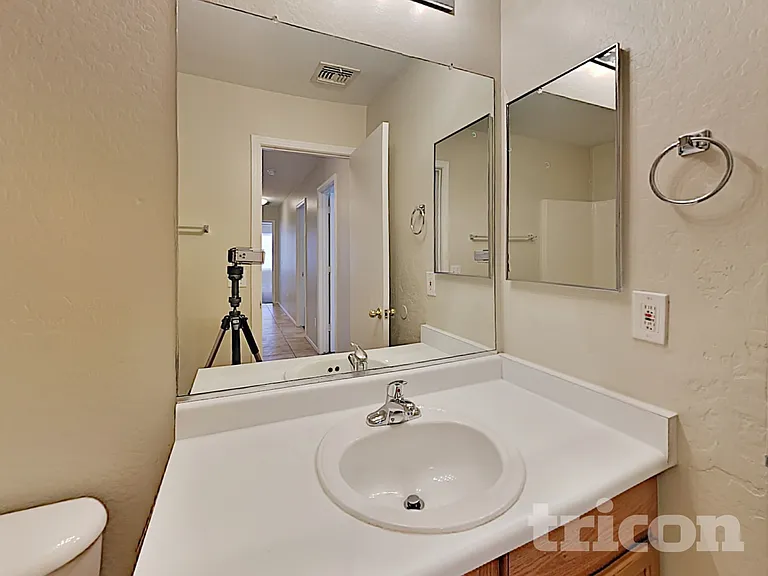 6014 S 16th Ln — Photo 13