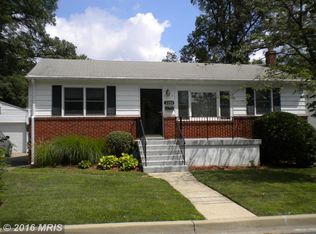 5004 Iroquois St, College Park, MD