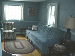 31 W Shore Rd, Hebron, NH 03241