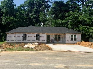106 Cleo Ct, Thomasville, GA 31792