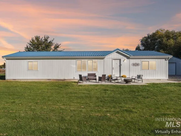 2164 E 1st St, Fruitland, ID 83619