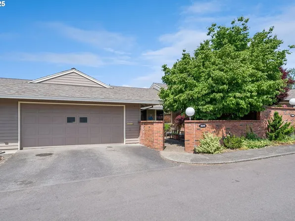 16585 SW Matador Ln, Portland, OR 97224