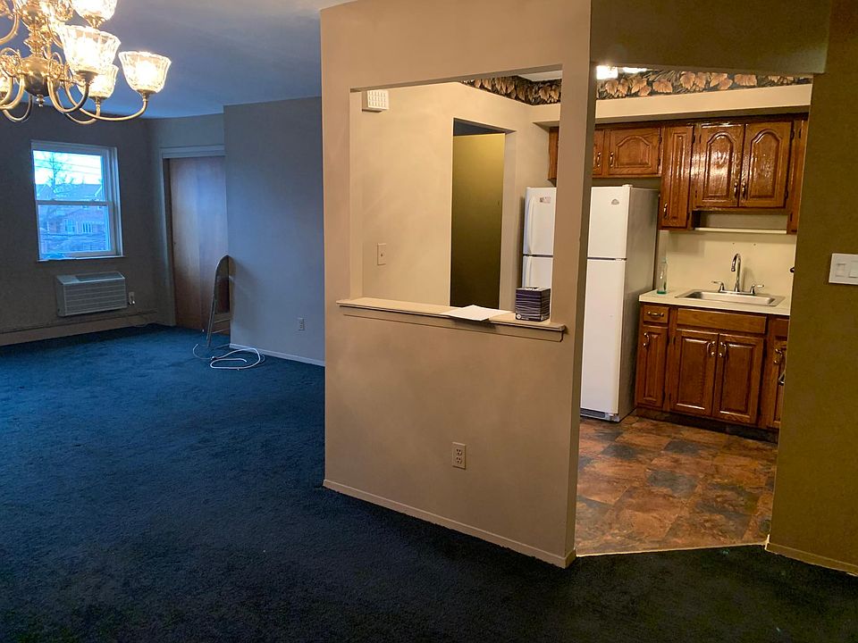 1st image of 8318 15th Ave Floor 3