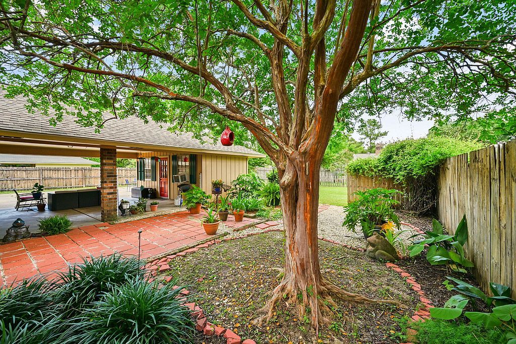 1009 Daventry Dr - Property Image