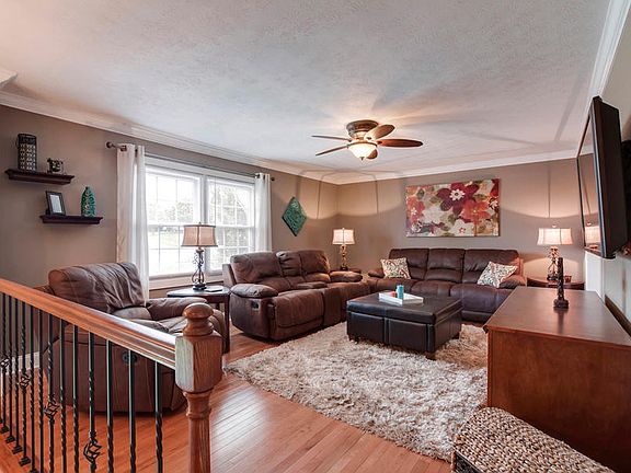 4th image of 7412 Northampton Blvd