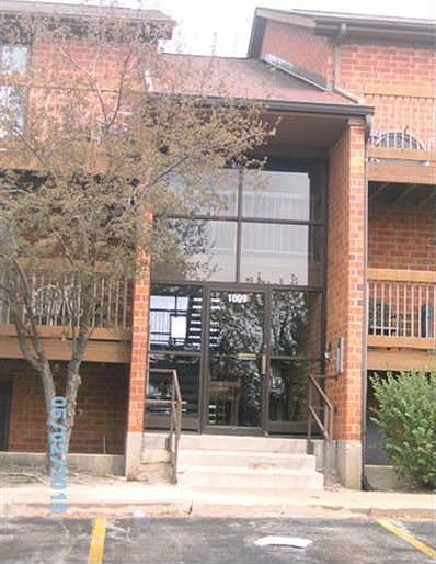 1st image of 1809 Country Dr APT 102