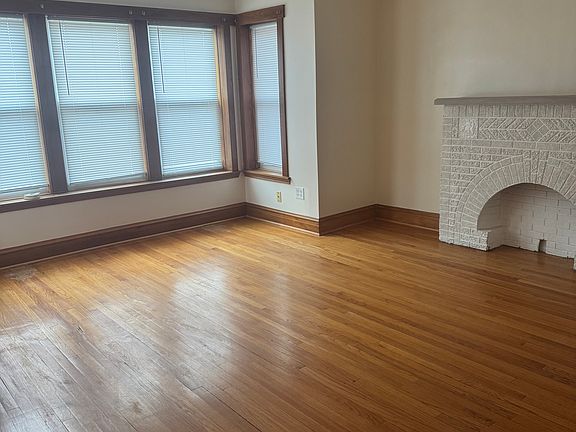 3rd image of 2619 N Sayre Ave #1