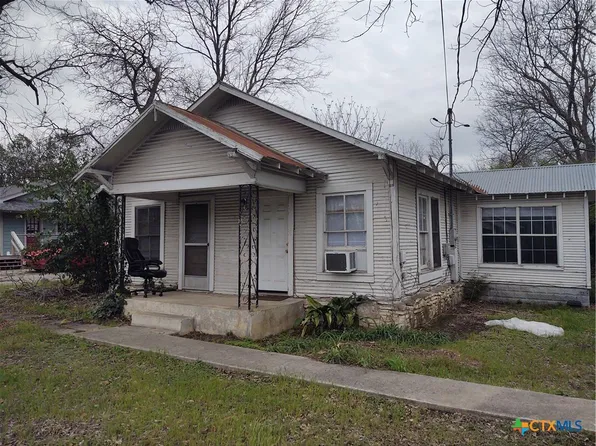 104 Eastwood St, San Marcos, TX 78666