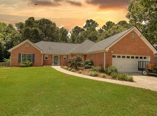 545 Herring Rd, Grayson, GA 30017