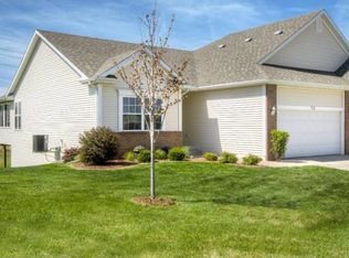 716 SE Waterview Cir, Waukee, IA 50263