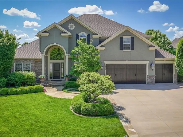 4502 NW Verona Ct, Riverside, MO 64150