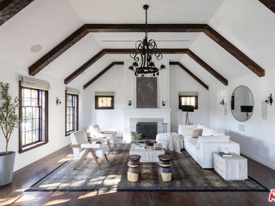 1606 S Ogden Dr, Los Angeles, CA, 90019