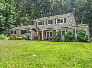 67 Studio Rd, Stamford, CT 06903