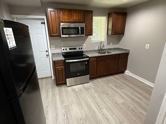 2nd image of 1532 Abbotston St
