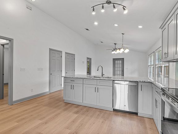 Kitchen and living