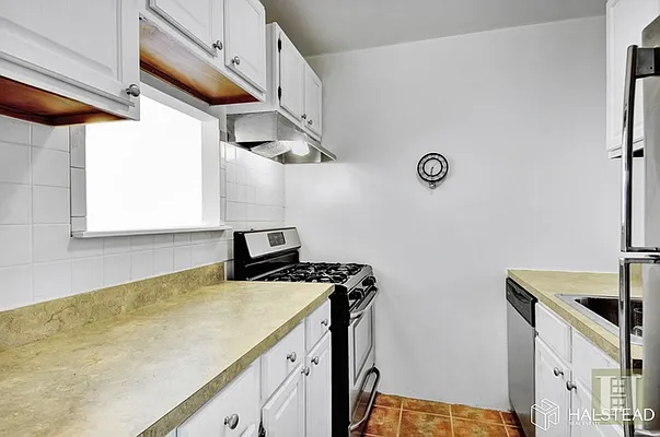 Rented by Halstead Real Estate | media 12