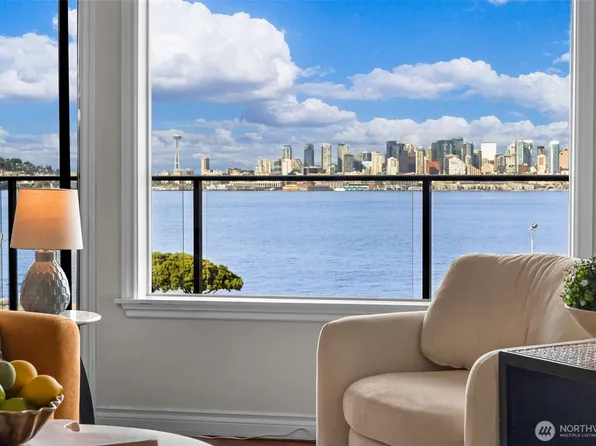 1221 Harbor Avenue SW #402-3, Seattle, WA 98116