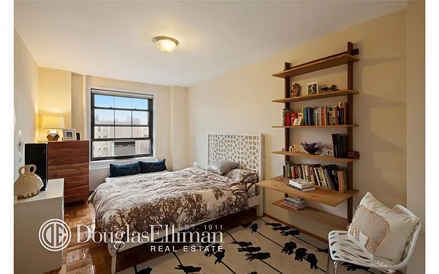 Sold by Douglas Elliman | media 4