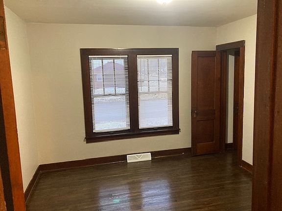 4th image of 803 E Glen Park Ave