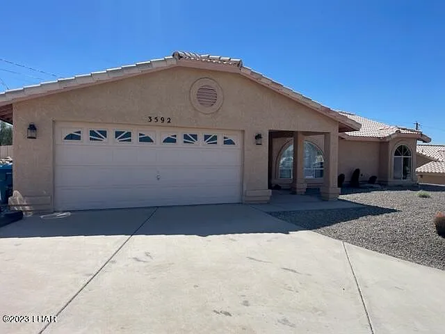 3592 Desert Garden Dr