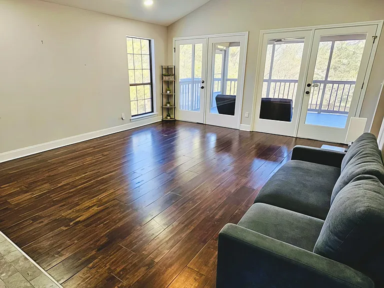 1325 Oak Valley Dr — Photo 7