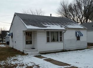 231 Brentwood Ave, Olney, IL 62450
