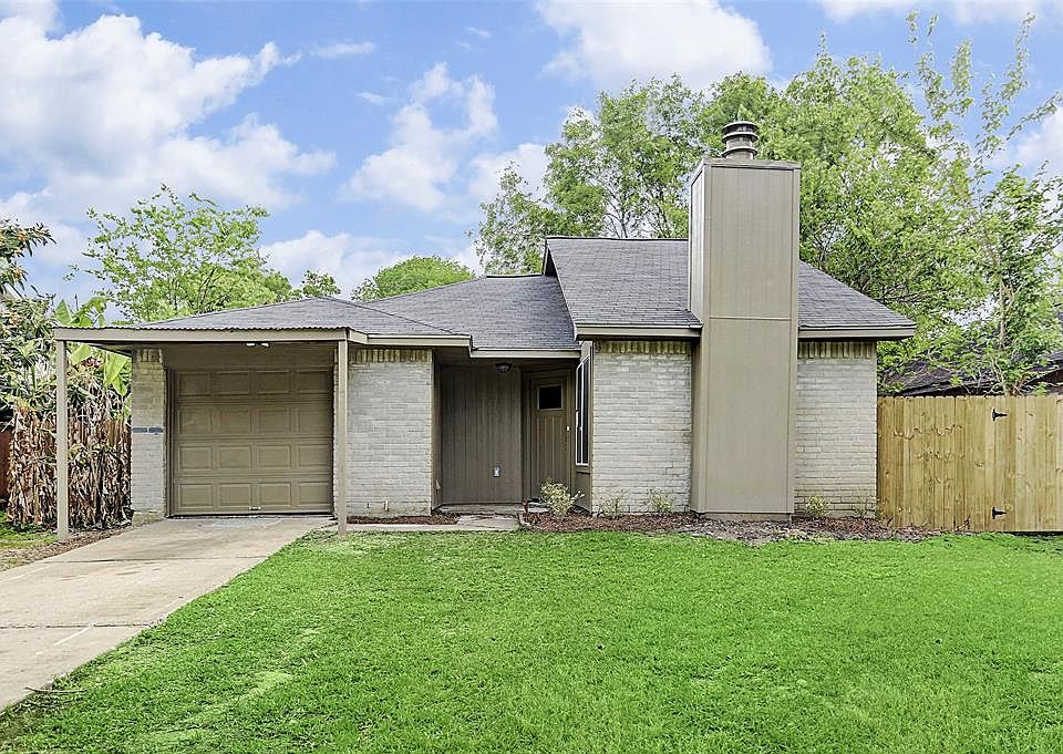 1st image of 3327 Woodmont Dr