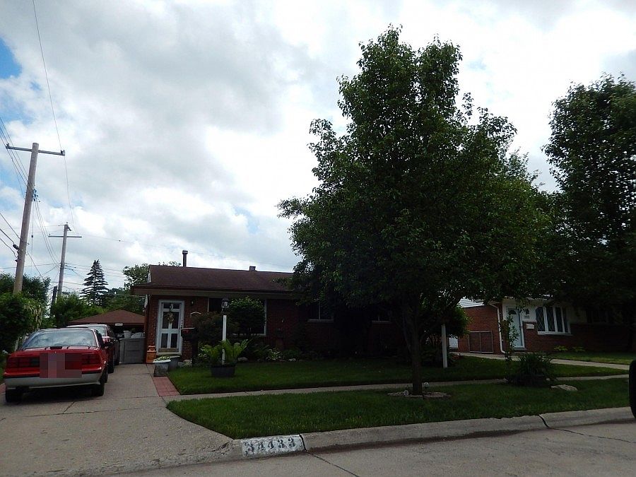 1st image of 34433 Somerset St