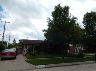34433 Somerset St, Westland, MI 48186
