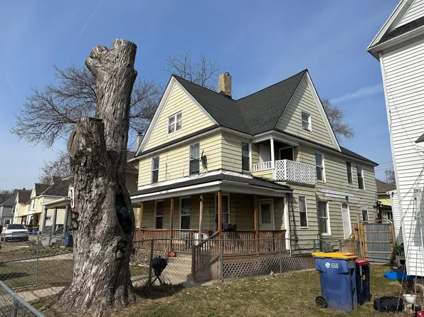 23 Burton St SW, Grand Rapids, MI 49507