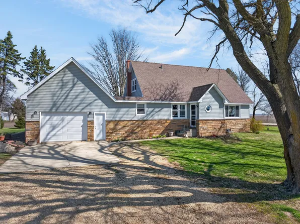 1519 State Route 251, Steward, IL 60553