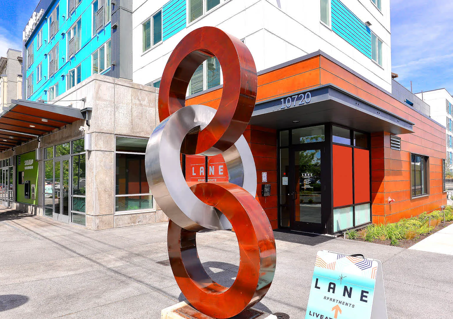 Lane — Photo 2